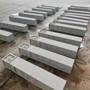 连云港 白麻方柱雕花防水