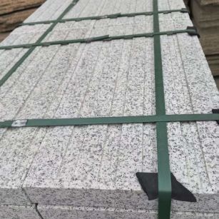 连云港 白麻花岗岩直行盲道石，盲条，地铺石