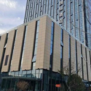 连云港 黄金麻花岗岩外墙干挂