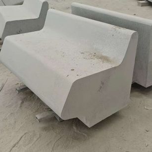 连云港 芝麻白花岗岩异形坐凳，石凳