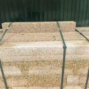 连云港 黄金麻花岗岩石材机切面栏杆料半成品