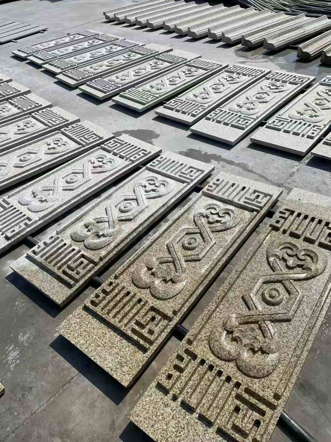 连云港 黄金麻花岗岩外墙雕刻板