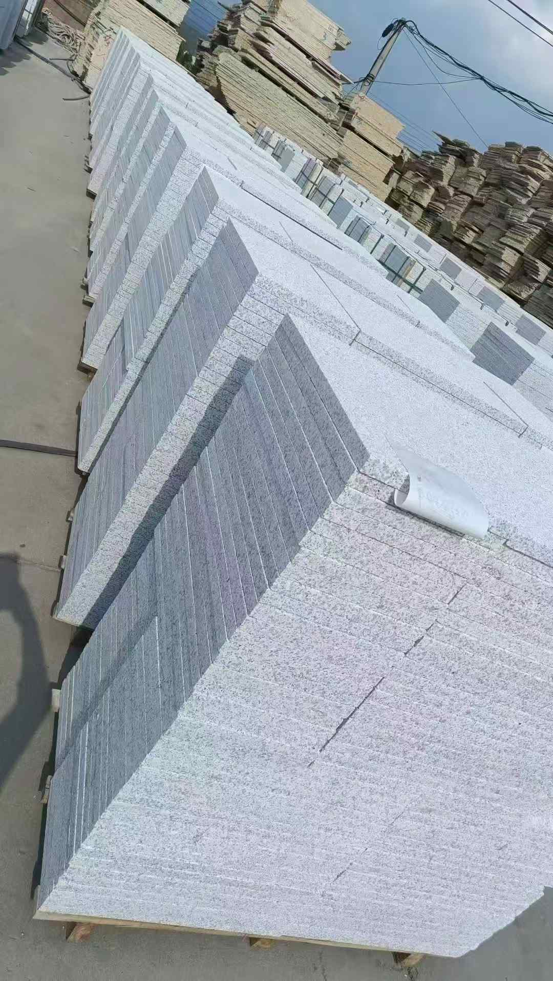 连云港 白麻荔枝面花岗岩地铺石