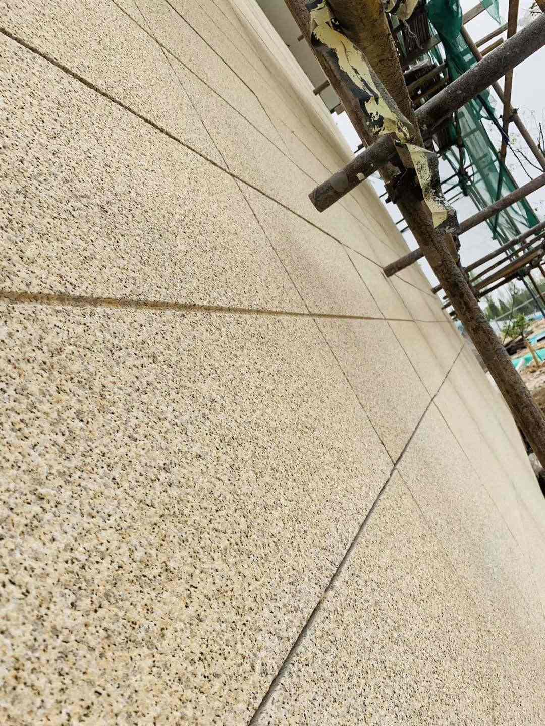 连云港 黄金麻花岗岩荔枝面外墙干挂石材效果示例