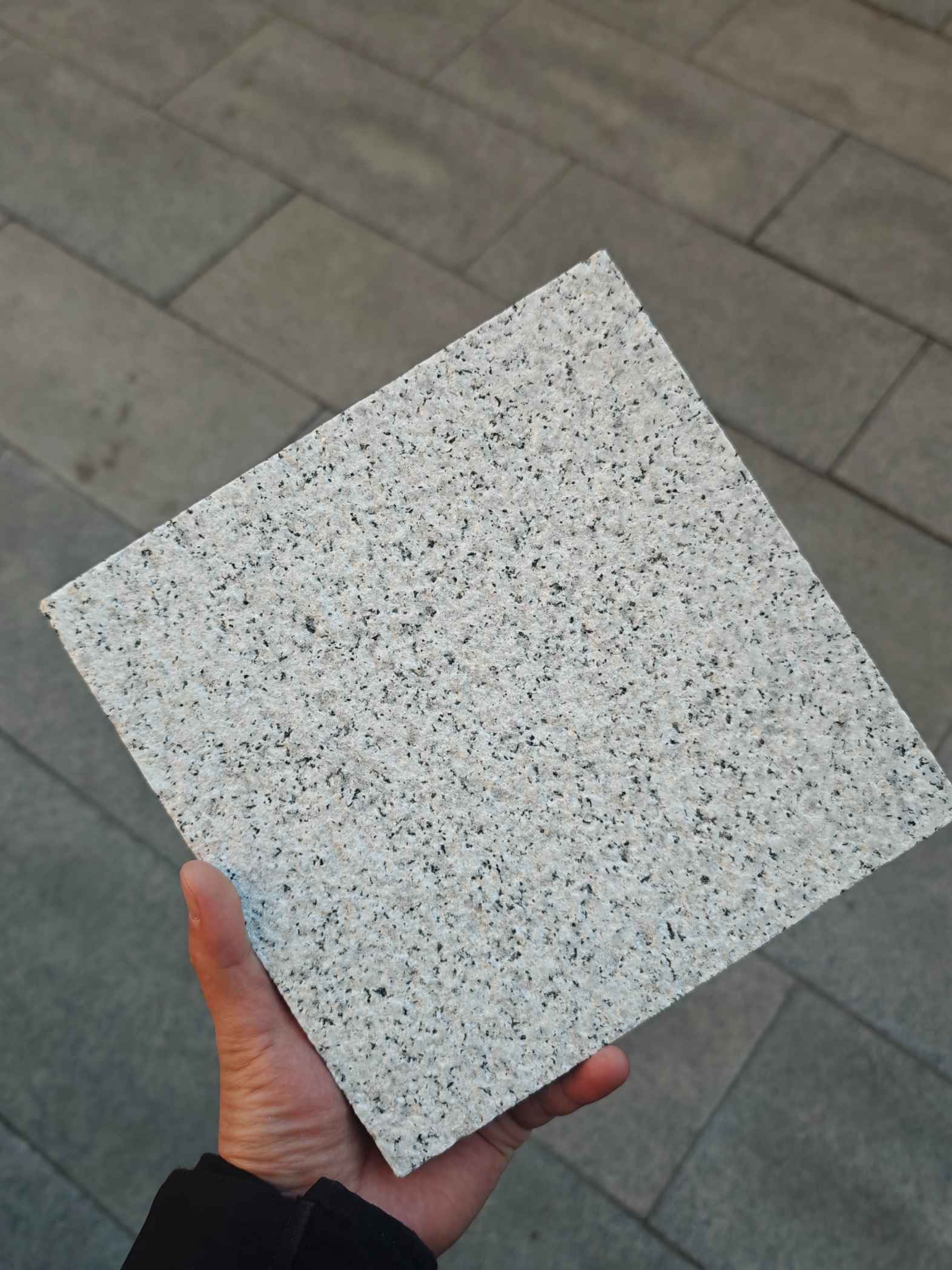 连云港 白麻荔枝面花岗岩石材