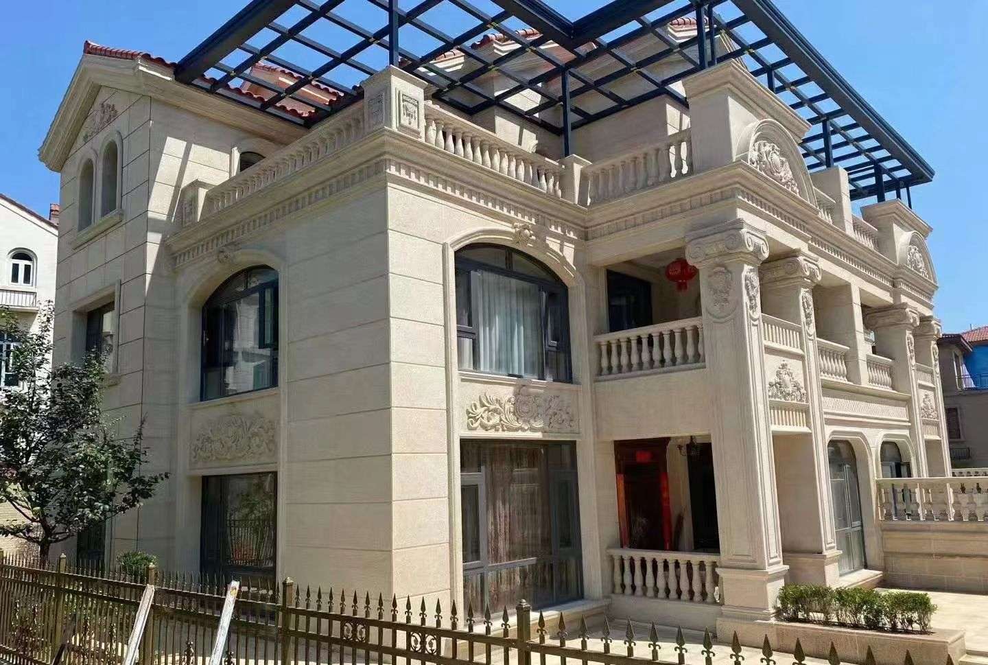 连云港 黄金麻花岗岩荔枝面别墅外墙干挂