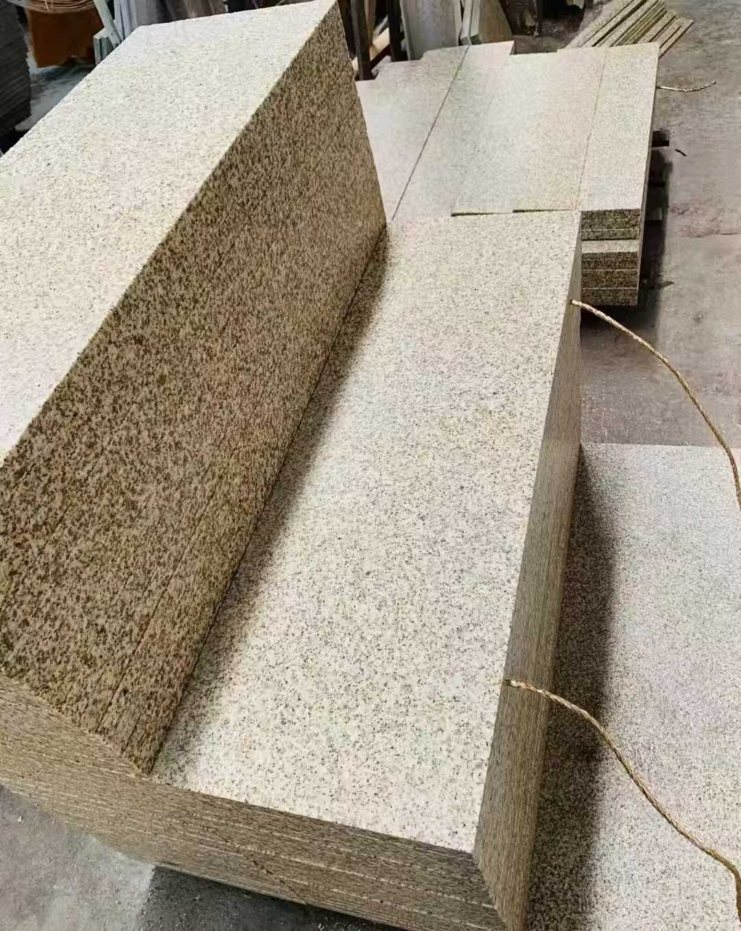 连云港 黄金麻荔枝面外墙干挂成品